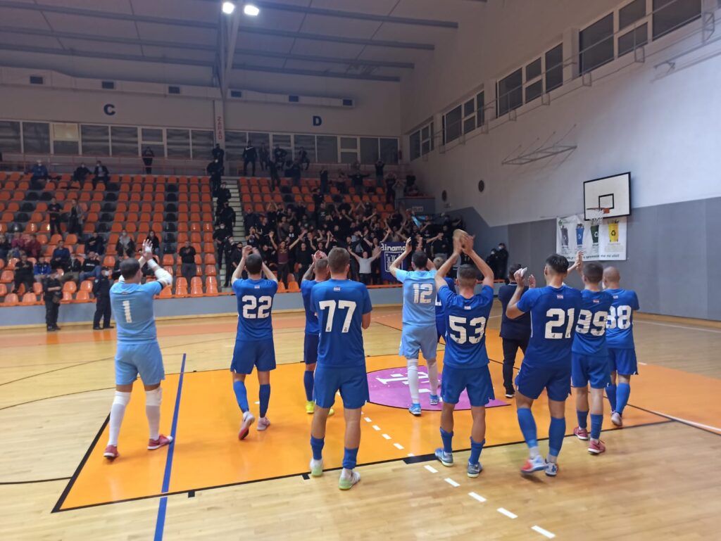 Bad Blue Boysi pozdravljaju momčad na Baldekinu