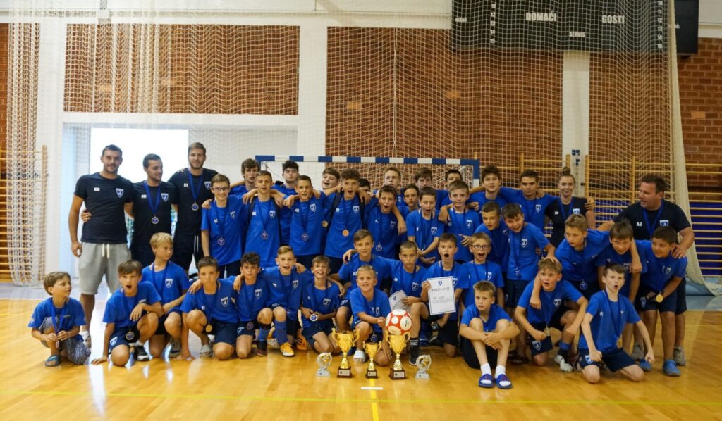 futsal dinamo ljetni kamp