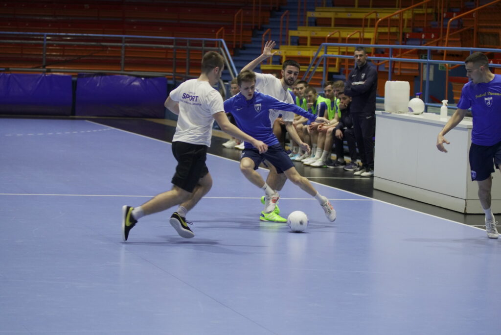 Dinamo u generalki