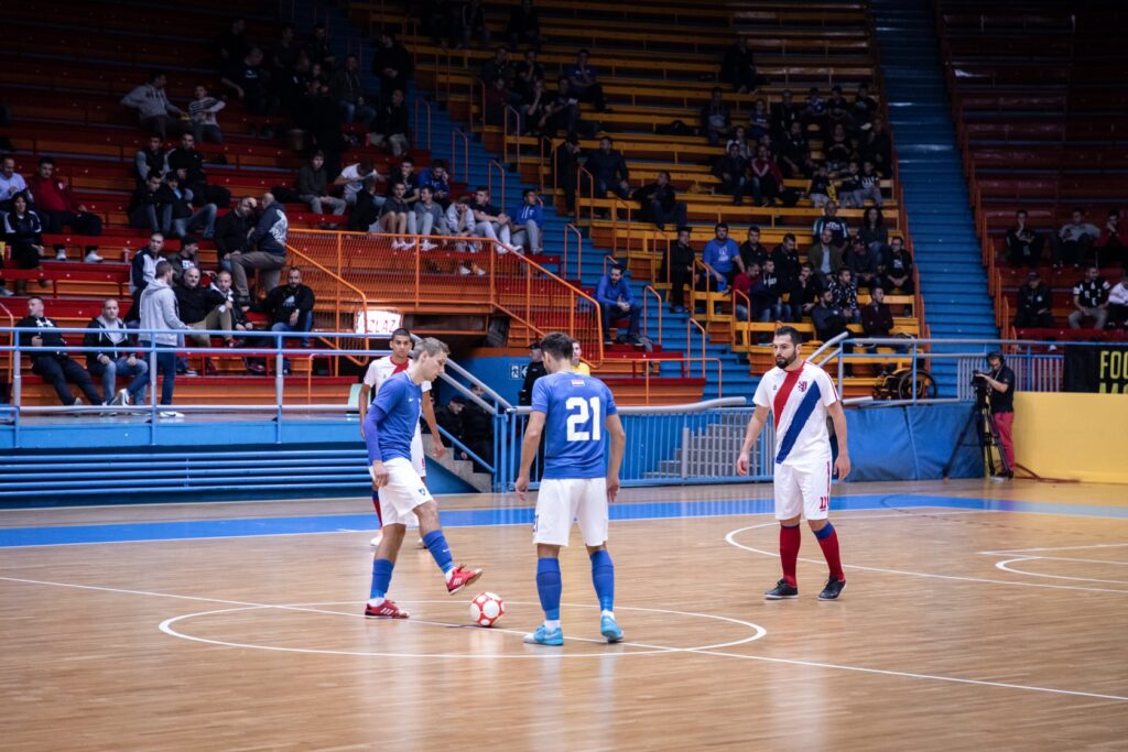 Utakmica Dinamo - Square pred publikom