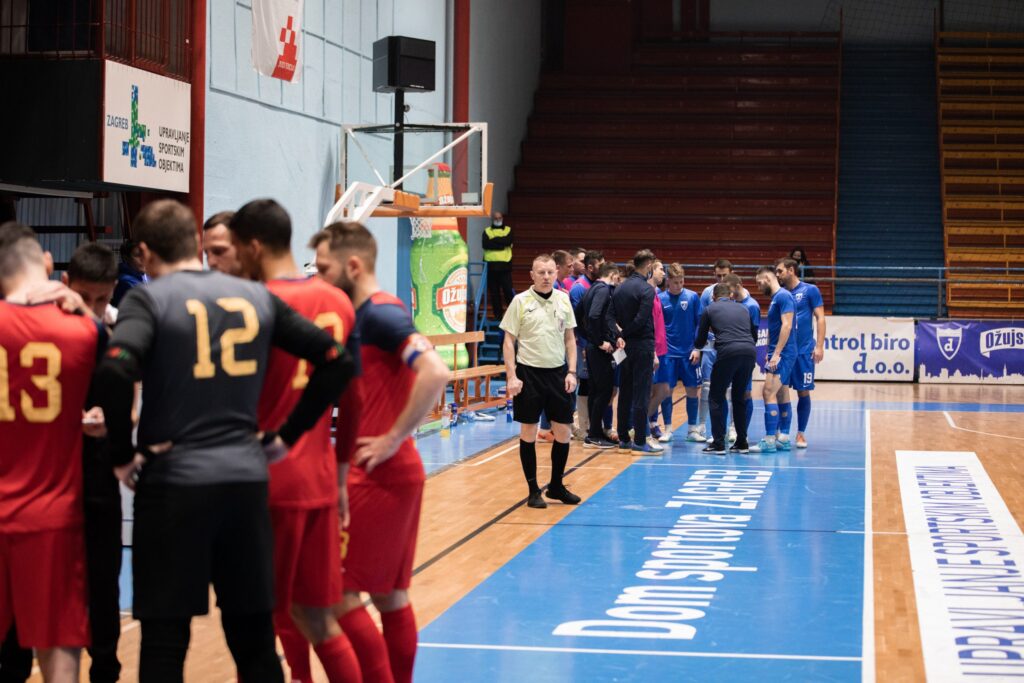 futsal dinamo square