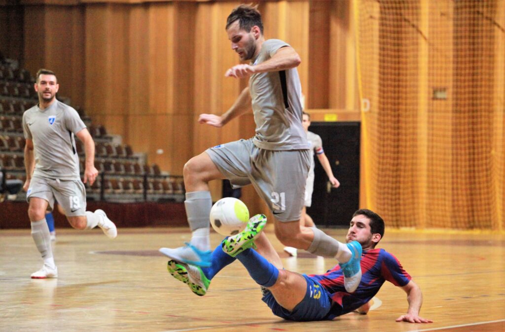 Majstorica za polufinale Square dinamo