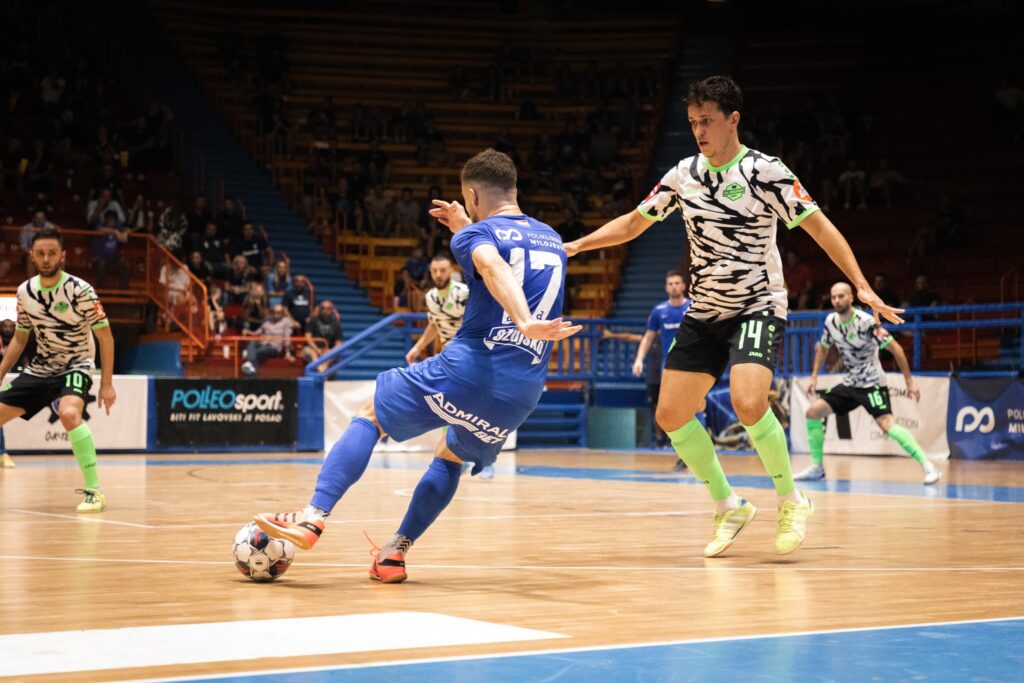 Futsal Dinamo - Olmissum
