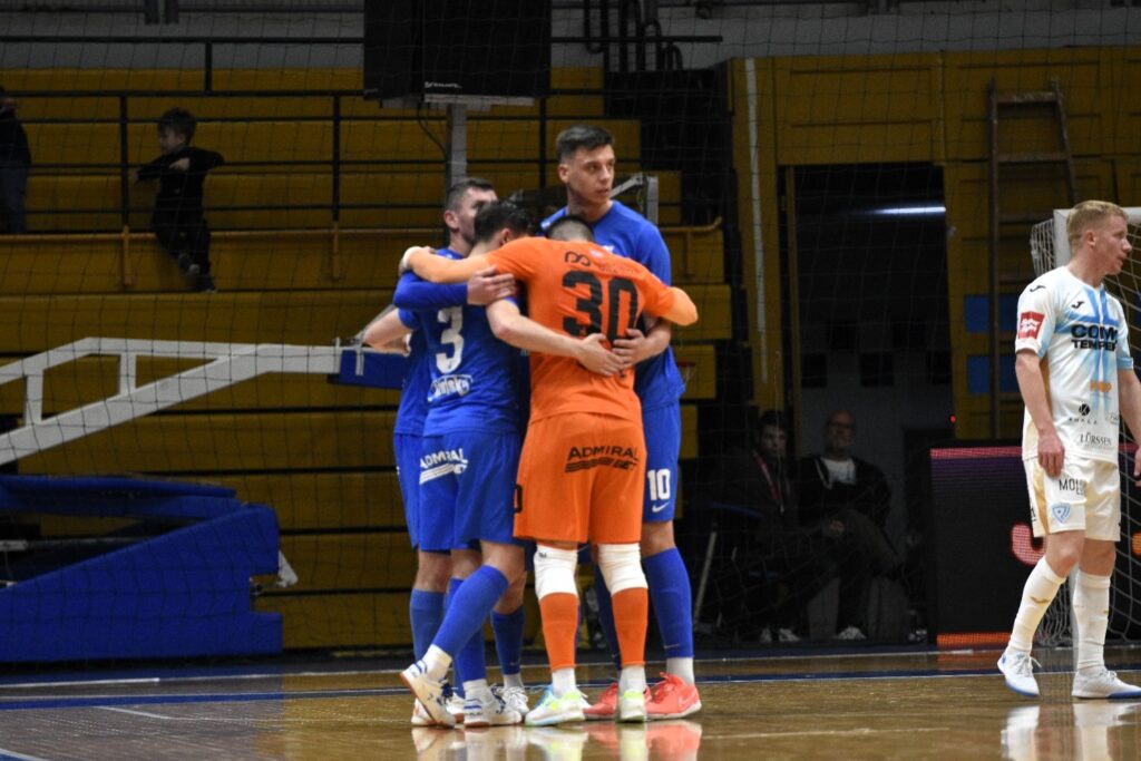 Dinamo poveo