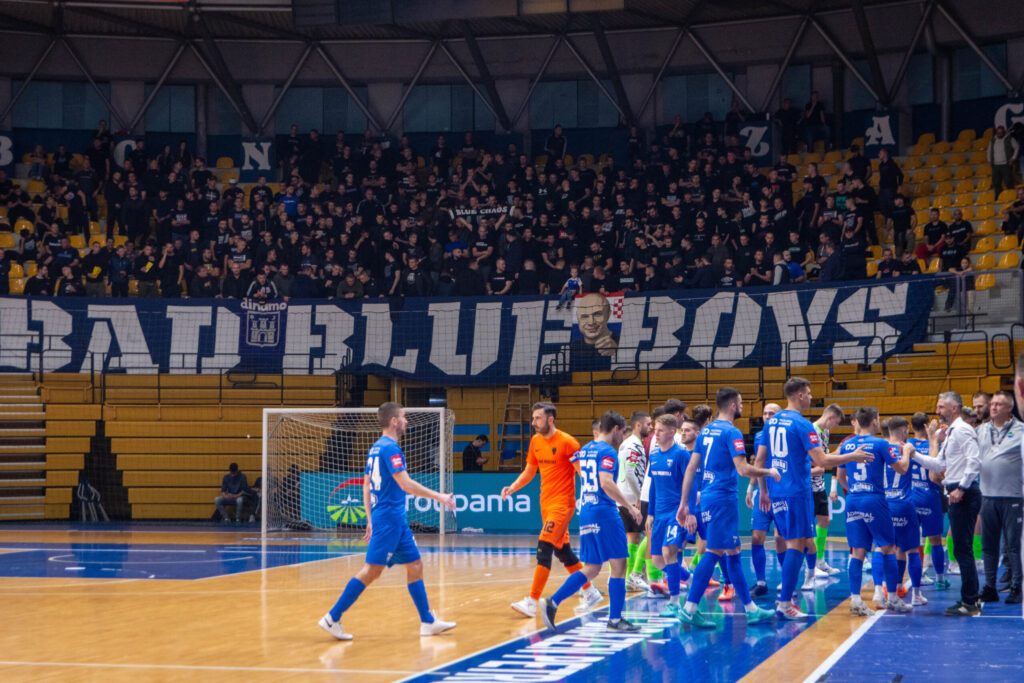 Futsal Dinamo - Olmissum